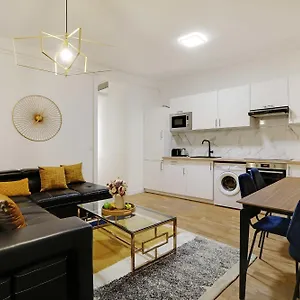 Charming Appart 2p1br Le Marais Republique Paris